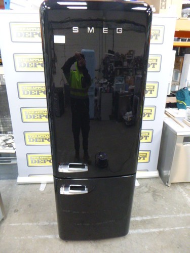 Smeg fridge freezer black - fridge,