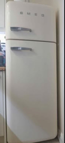 Smeg fab28 gloss - gloss, white