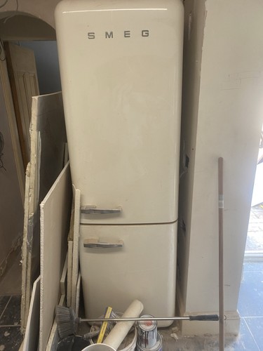 Smeg fridge freezer please - smeg,