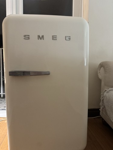Smeg fridge freezer - smeg,