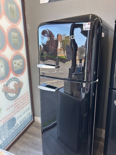 Black smeg fridge freezer - black,