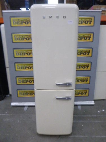 Smeg fridge freezer cream - fridge,