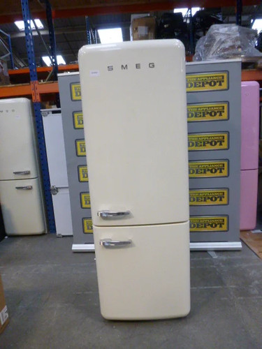 Smeg fridge freezer cream - fridge,